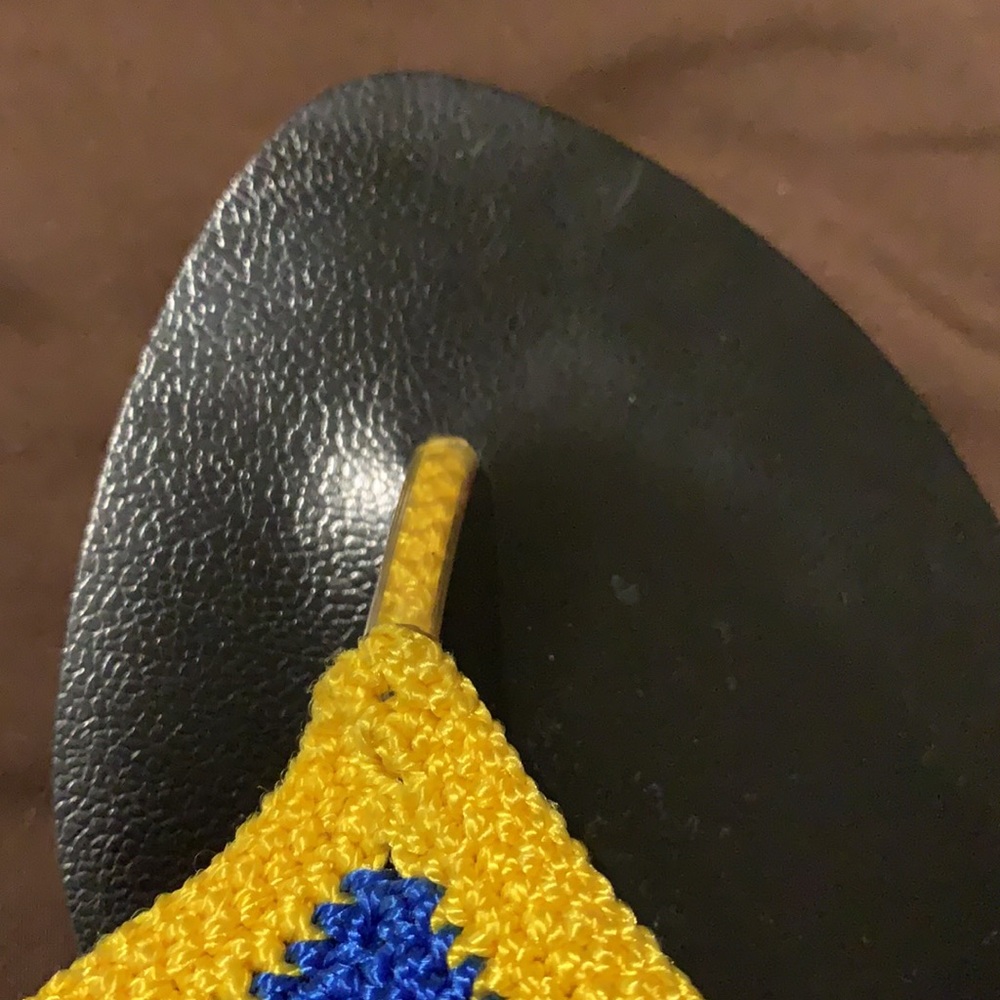 Sandals - Picture 3 of 3